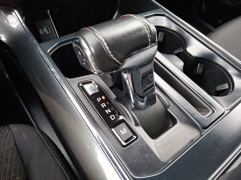 Certified 2022 Ford F150 XLT w/ Equipment Group 302A High image 14