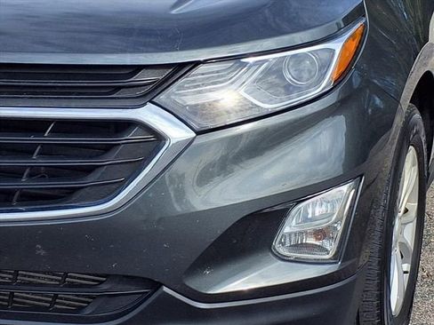 Certified 2020 Chevrolet Equinox LT w/ Driver Convenience Package image 21