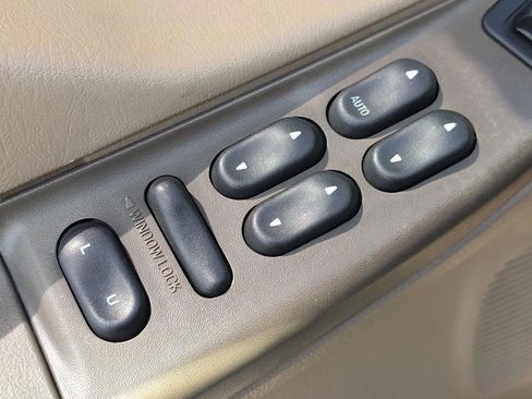 Used 2001 Ford Excursion Limited RWD image 21