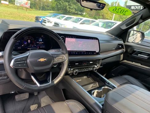 Used 2026 Chevrolet Tahoe High Country w/ Sun And Tow Package AWD/4WD image 19