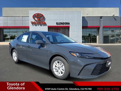 New 2026 Toyota Camry LE image 1