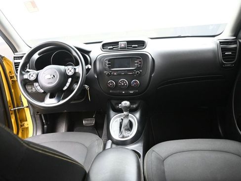 Used 2014 Kia Soul + w/ UVO w/Eservices Package image 12