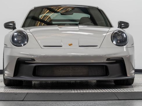 Used 2022 Porsche 911 GT3 image 6