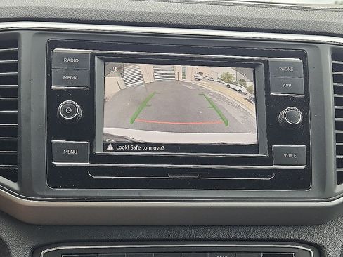 Used 2021 Volkswagen Atlas S FWD image 13