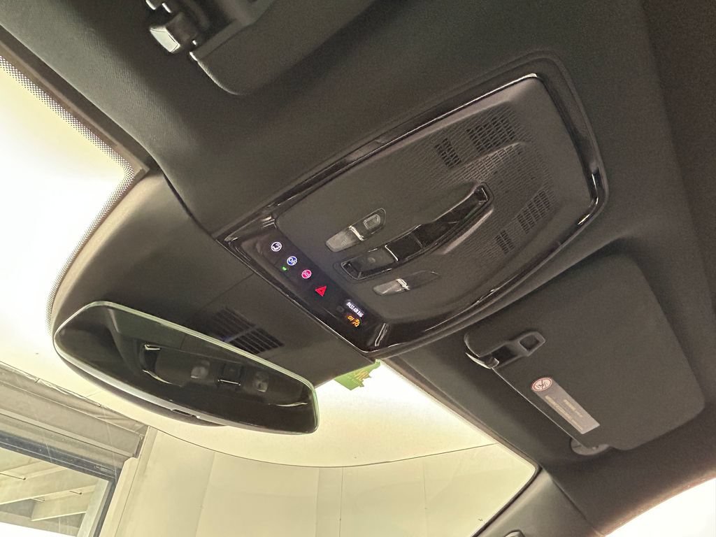Used 2024 Cadillac Lyriq Tech RWD image 51