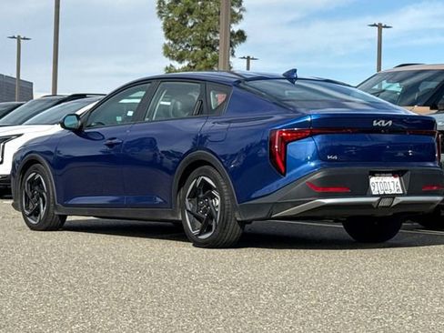 Certified 2025 Kia K4 EX FWD image 8