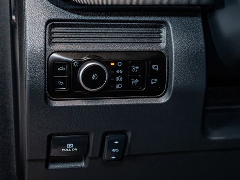 Used 2026 Ford F250 Platinum image 21