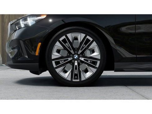 New 2027 BMW 530i RWD image 7