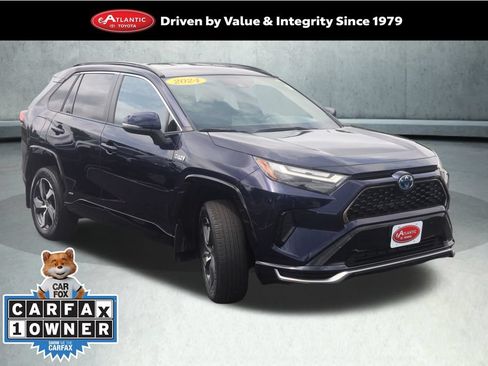 Used 2024 Toyota RAV4 SE AWD/4WD image 1