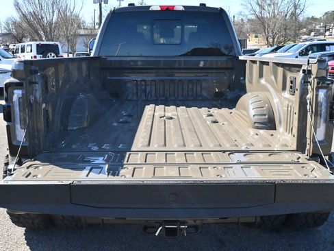 Used 2026 Ford F450 Platinum w/ Platinum Plus Package image 14