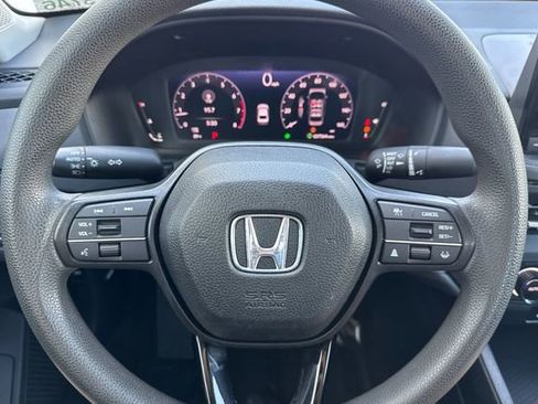 Used 2025 Honda Accord SE image 25