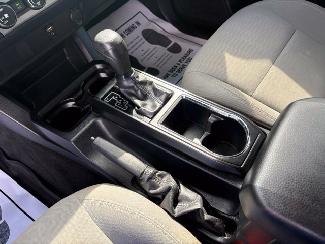 Used 2019 Toyota Tacoma SR w/ SR Convenience Package RWD image 18