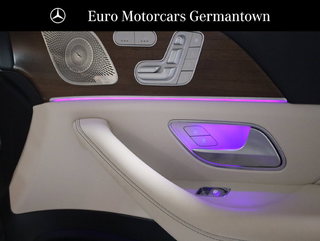 Used 2023 Mercedes-Benz GLS 450 4MATIC image 55