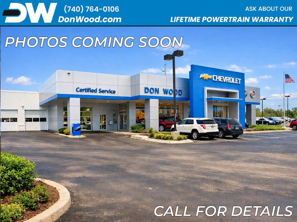 Used 2018 Jeep Compass Latitude w/ Cold Weather Group AWD/4WD image 1