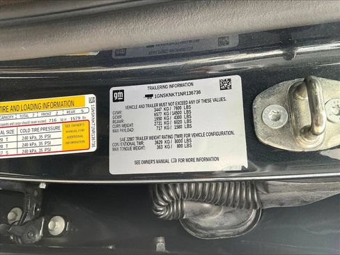 Used 2022 Chevrolet Tahoe LT AWD/4WD image 18
