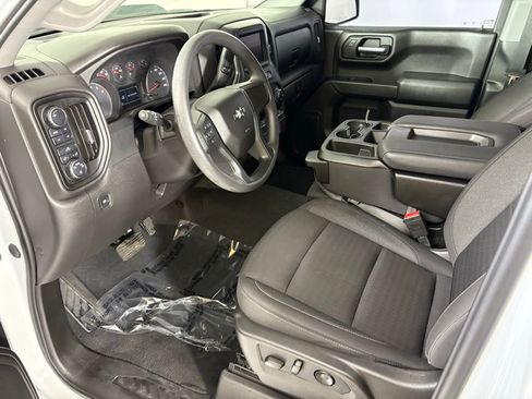 Used 2024 Chevrolet Silverado 1500 Custom Trail Boss w/ LPO, Dark Essentials Package image 21