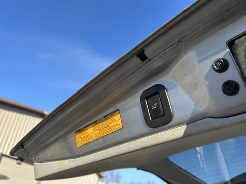 Used 2013 Toyota Sienna XLE image 10