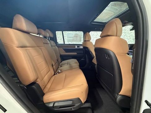 New 2026 Hyundai Santa Fe Limited image 10