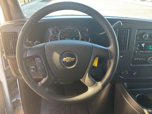 Used 2014 Chevrolet Express 1500 LS image 15