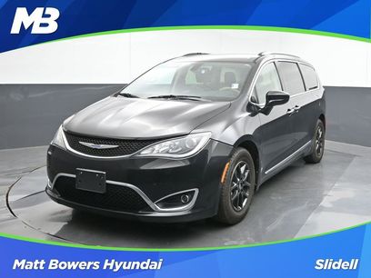 Used 2020 Chrysler Pacifica Touring-L