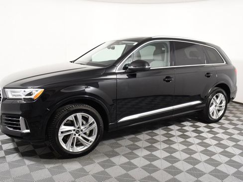 Used 2023 Audi Q7 3.0T Premium Plus image 2