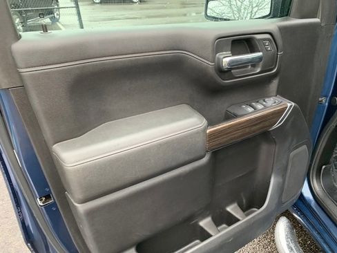 Used 2019 Chevrolet Silverado 1500 LT w/ All-Star Edition image 21