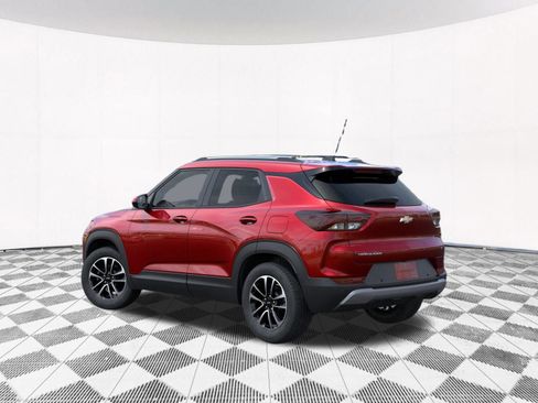 New 2026 Chevrolet TrailBlazer LT w/ LT Cold Weather Package FWD image 8