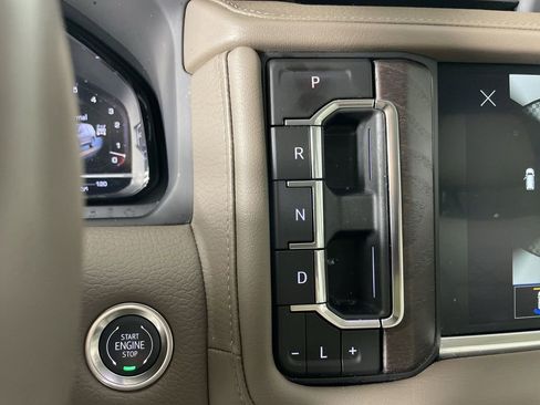 Used 2024 GMC Yukon Denali w/ Max Trailering Package image 15