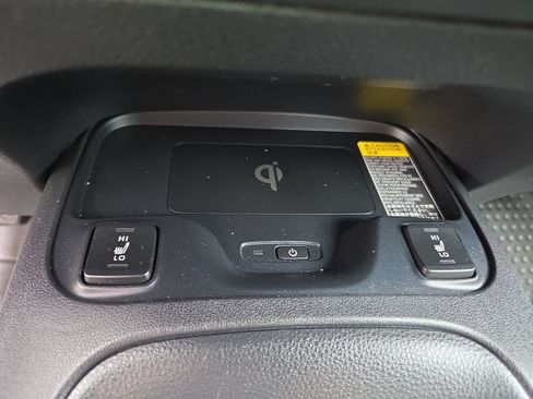 Used 2024 Toyota Corolla XSE FWD image 34