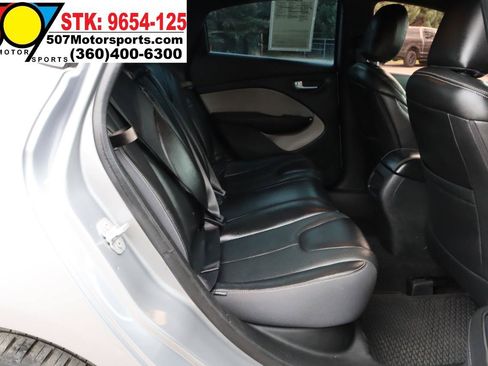Used 2015 Dodge Dart SXT w/ Sun/Sound Group FWD image 17