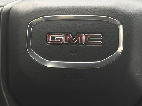 Used 2023 GMC Yukon AT4 AWD/4WD image 12