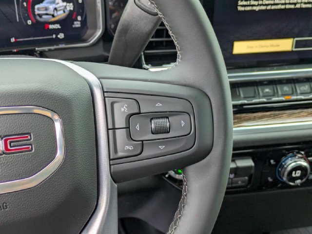 New 2026 GMC Sierra 1500 SLE AWD/4WD image 17
