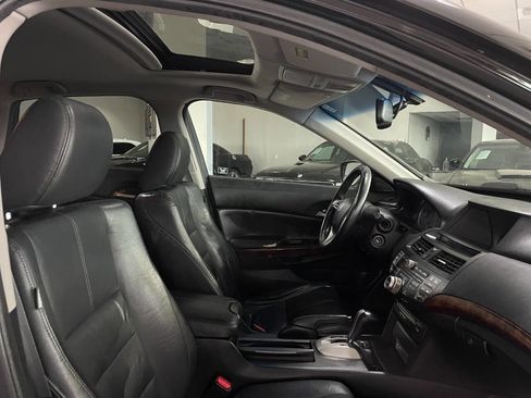 Used 2011 Honda Crosstour EX-L image 30