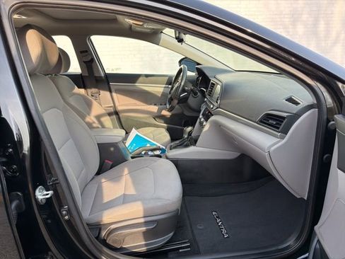 Used 2019 Hyundai Elantra Value Edition image 12
