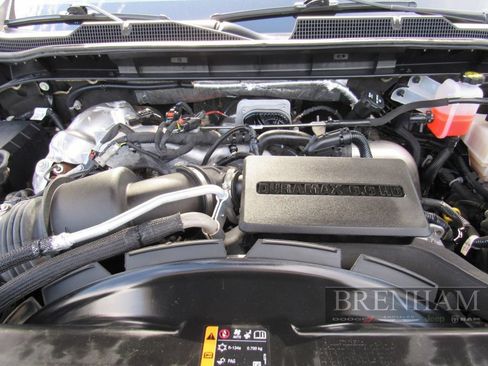 Used 2025 Chevrolet Silverado 2500 LT AWD/4WD image 12