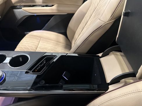 New 2024 Cadillac Lyriq Sport w/ Nappa Leather Package image 42