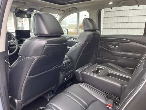 Used 2023 Honda Pilot Elite image 15