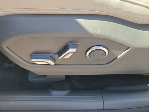 Used 2025 Hyundai Santa Fe SEL AWD/4WD image 18