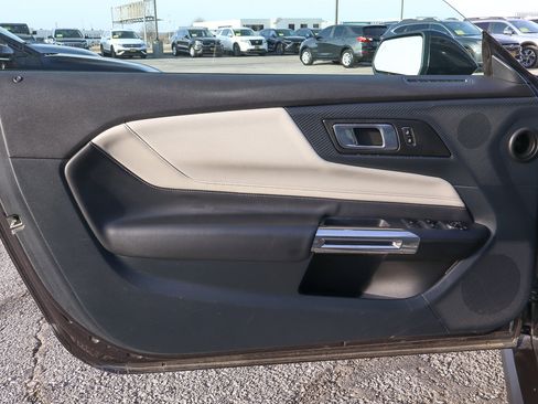 Used 2024 Ford Mustang Premium image 14