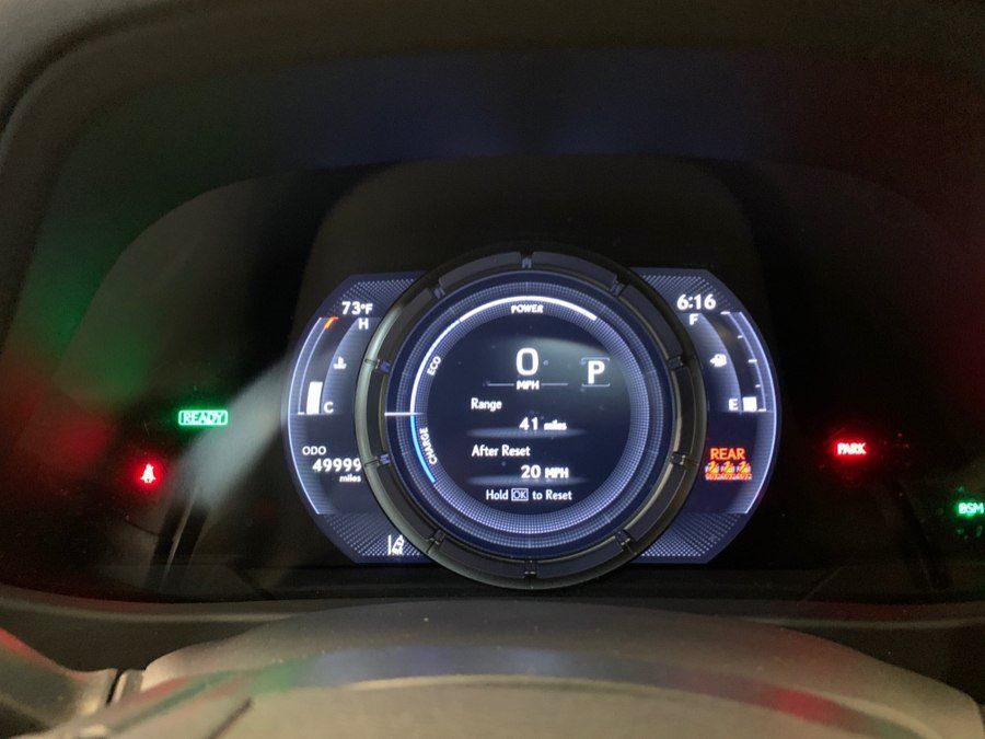 Used 2022 Lexus UX 250h F Sport w/ F Sport Premium Package AWD/4WD image 25