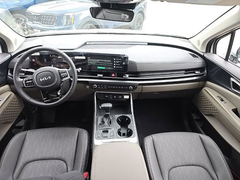 New 2026 Kia Carnival image 12
