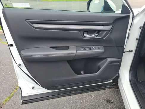Used 2025 Honda CR-V LX image 35