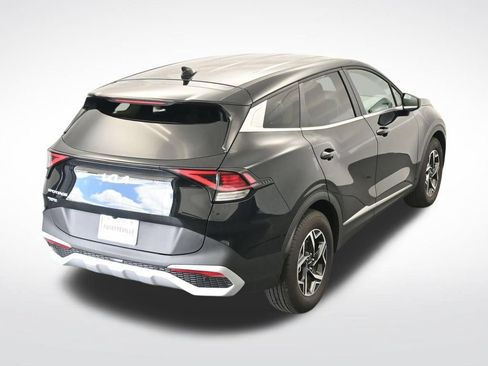 Used 2025 Kia Sportage LX FWD image 27