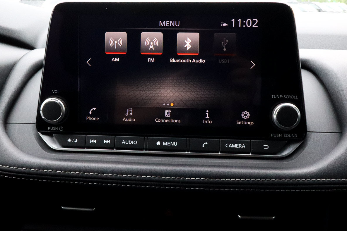 Used 2025 Nissan Rogue SV FWD image 22