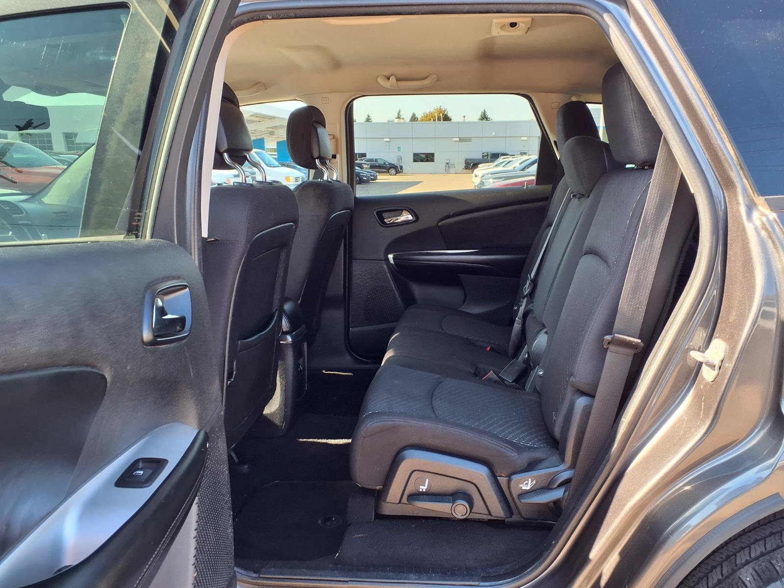 Used 2014 Dodge Journey SXT w/ Quick Order Package 22C FWD image 11