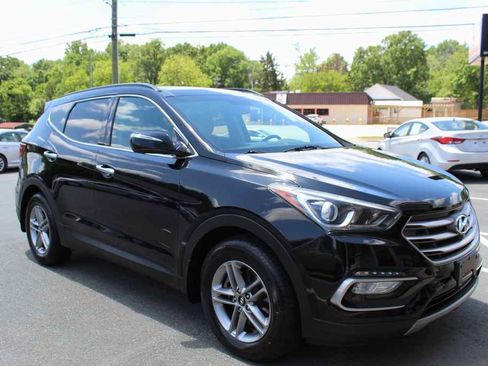 Used 2018 Hyundai Santa Fe Sport w/ 2.4L Tech Package 04 AWD/4WD image 3