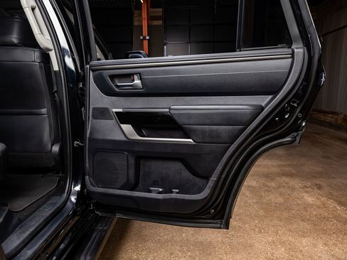 Used 2023 Toyota Sequoia Limited image 40