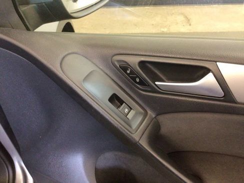 Used 2014 Volkswagen Golf TDI FWD image 13