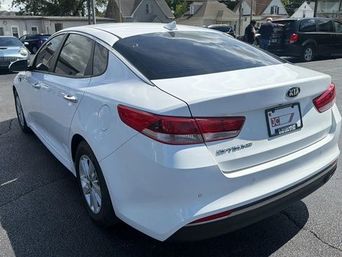 Used 2018 Kia Optima LX FWD image 7