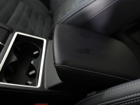 Used 2024 Mitsubishi Outlander SE FWD image 40
